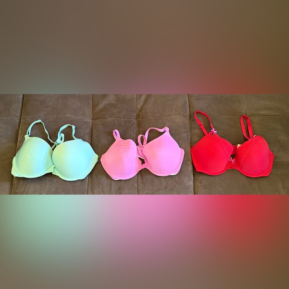 Victoria’s Secret 36D bras